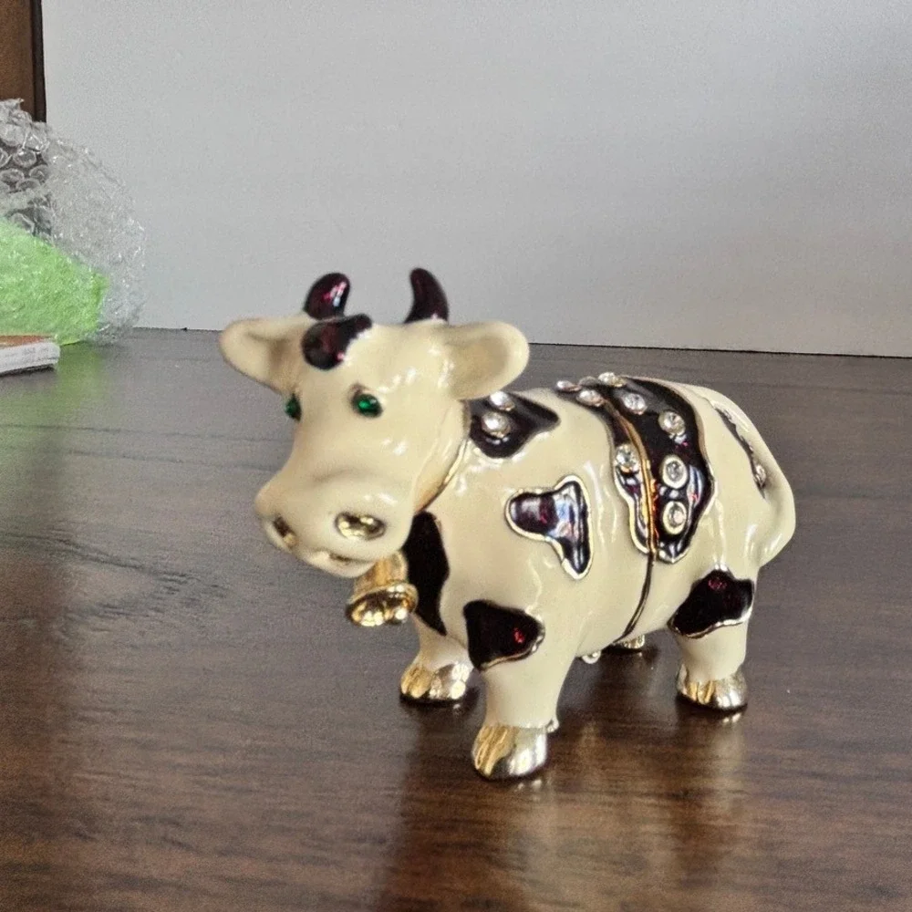 Jeweled Mini Cow Trinket Box Enamel Rhinestone Black White Country Whimsical Vtg
